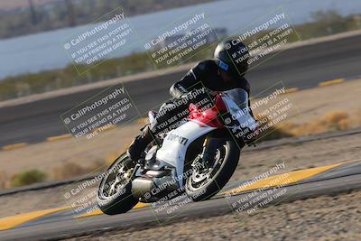 media/Dec-18-2022-SoCal Trackdays (Sun) [[8099a50955]]/Turn 14 (940am)/